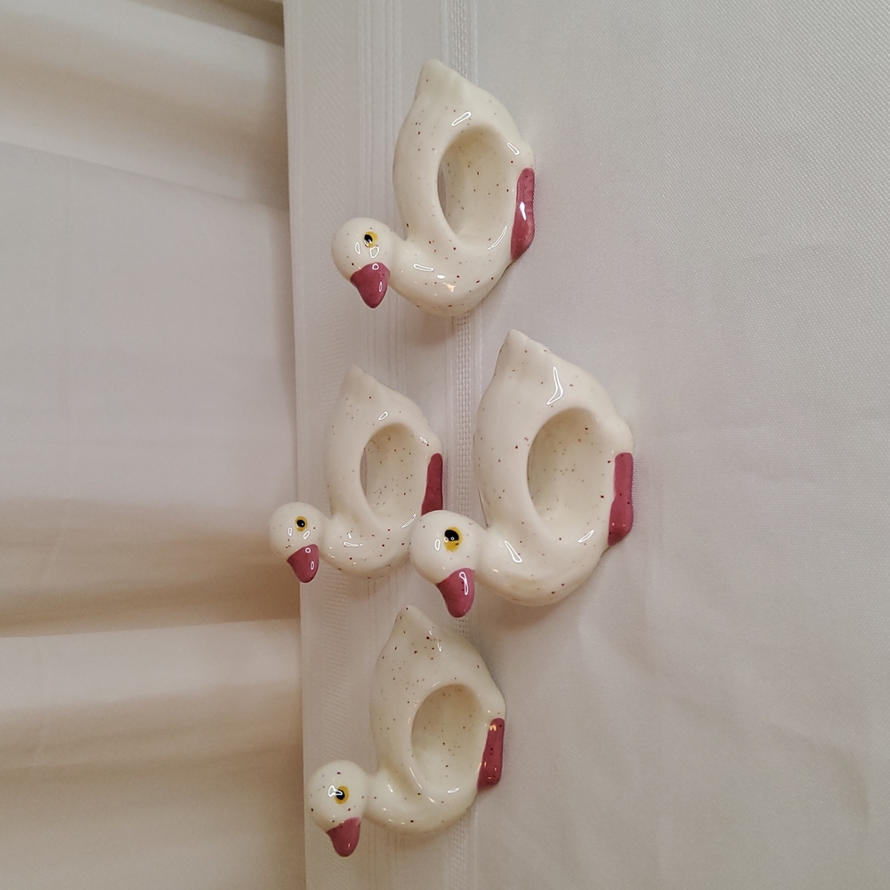 Set of 4 Duck Napkin Rings